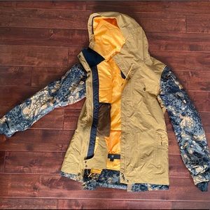 Roxy Ceder snowboard jacket size L